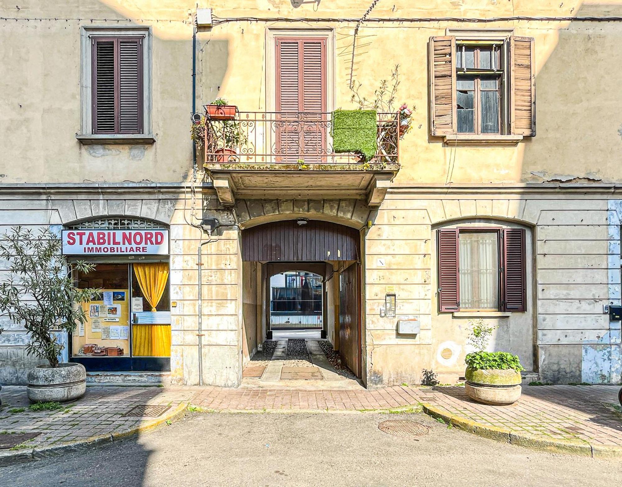 Along The Canal Smart Flat Naviglio - 4 People Corsico Buitenkant foto